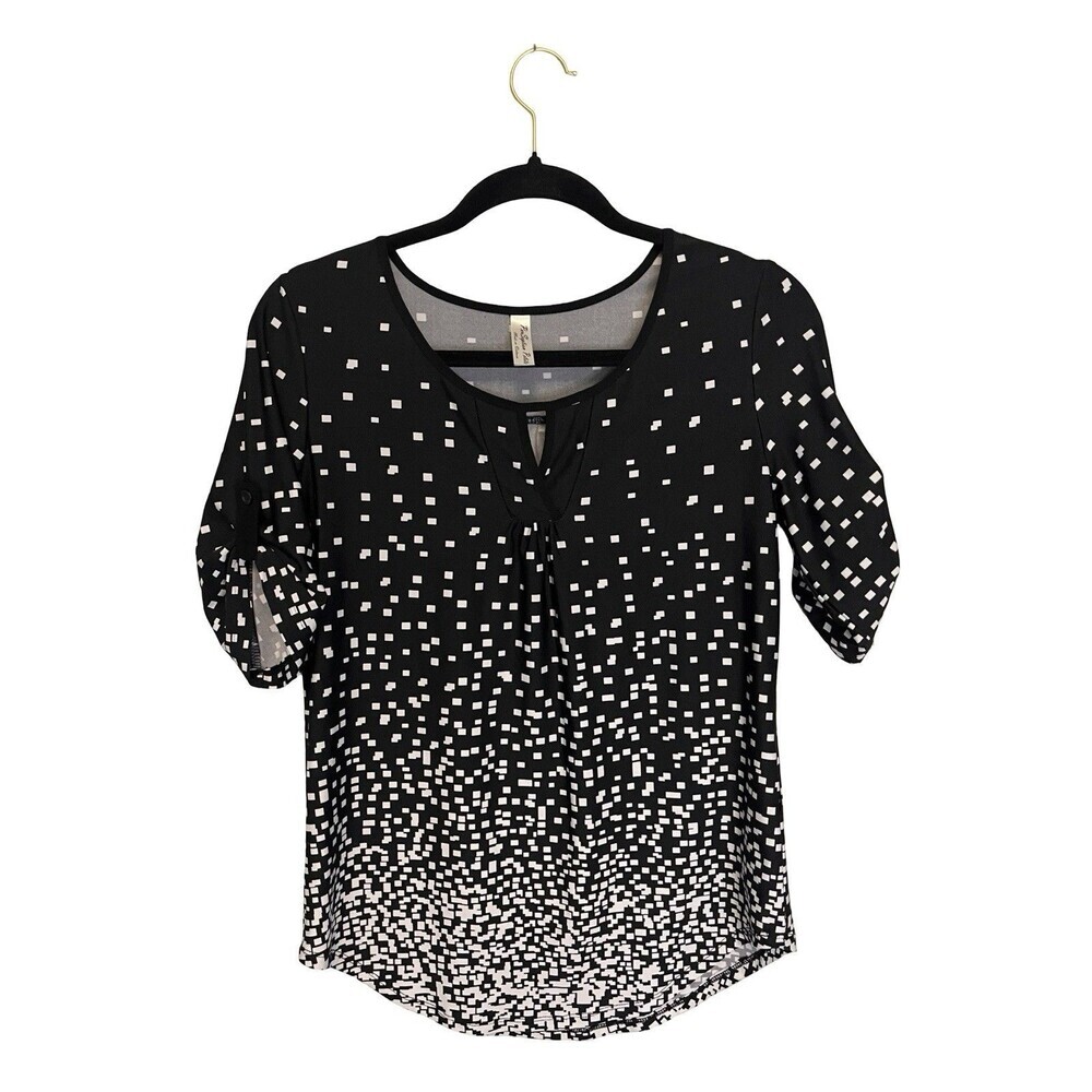 Per Seption Petite PM Black White Geometric Blouse Roll Tab 3/4 Sleeve Top